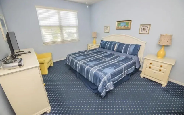Ryan's Runwaway Beach Condo