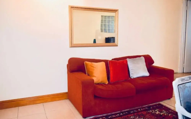 Relaxing 1 Bedroom House in Cape Town