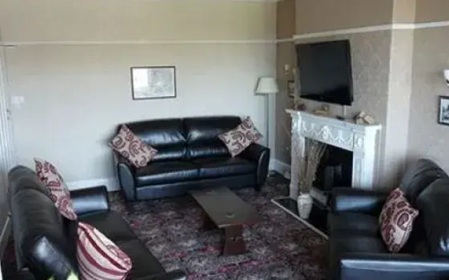 Moorings Hotel