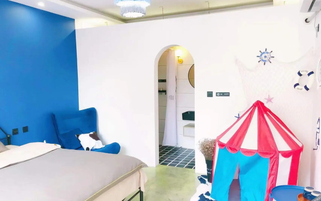 Floral Hotel·Beijing youmi courtyard Hotel(Yanqi Lake store)