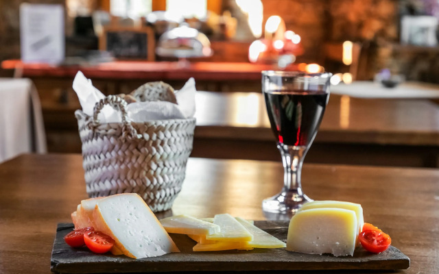 Cerdeira - Home for Creativity