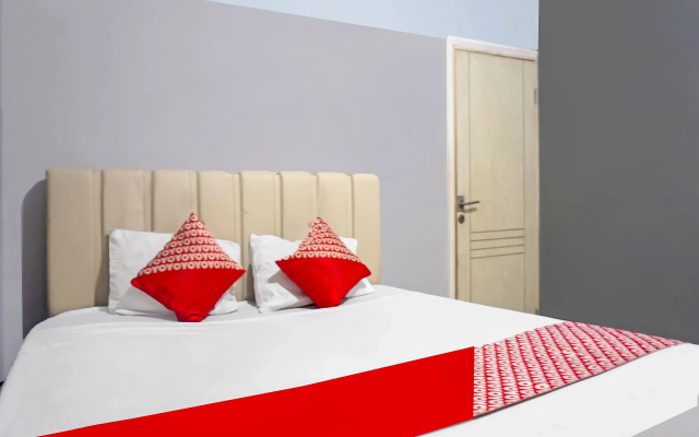 Puspita Guesthouse by Oyo Rooms