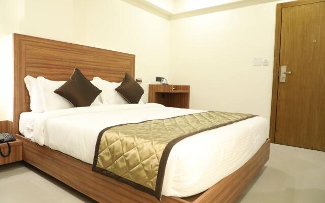 Kyriad Hotel Solapur