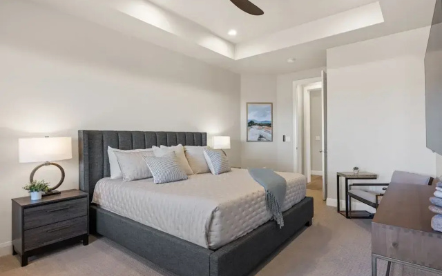 Crown Point 4 Bedroom Home