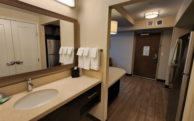 Staybridge Suites Denver Downtown by IHG