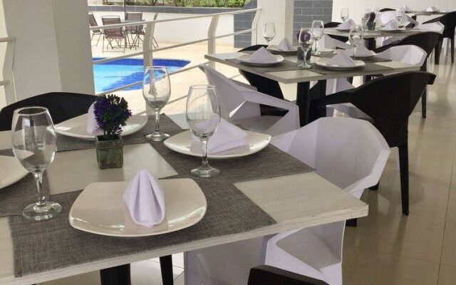 Hotel Casa Blanca Villeta