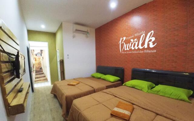 OYO 3283 Bwalk Hotel