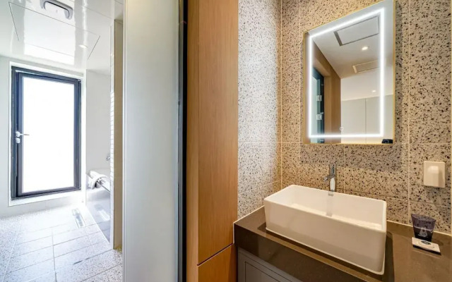 Haeundae Thevan Hotel