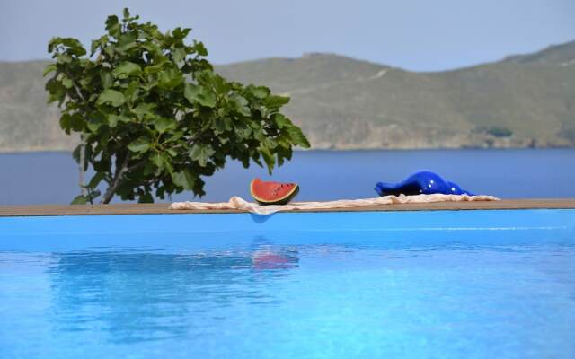 Villa Princess 1 4BD with Pool Panormos