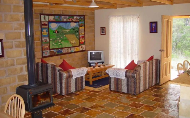 Cinnamon Coloureds Farm Cottages