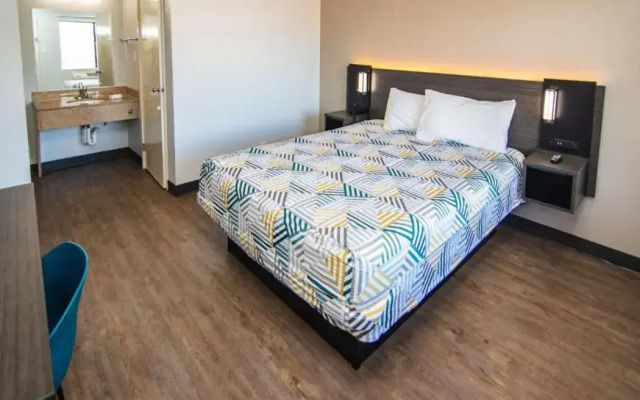 Motel 6 Ft. Pierce, FL, Fort Pierce