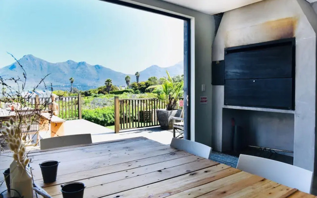 Haven Point Accomodation