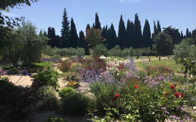 Mas provençal avec piscine chauffée, en campagne de Salon de Provence, 8 personnes - LS7-351 L'IDOLO