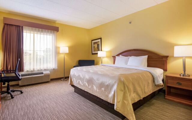 Quality Inn & Suites CVG Airport