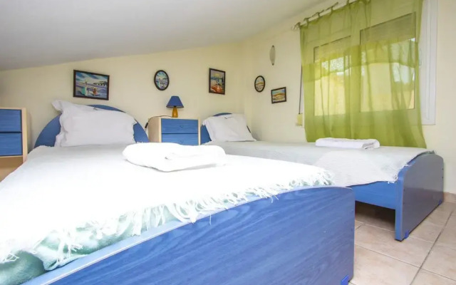 Encore Seaside Villa, Posidi