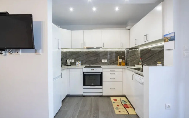 Beautiful flat in superb location