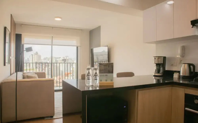 w Enchanting 1BR w Balcony in Barranco