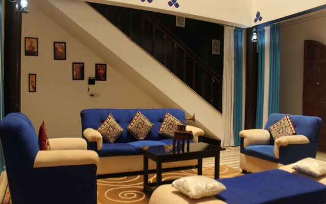 Oyo 13064 Home Luxury with Pool Studio Siolim