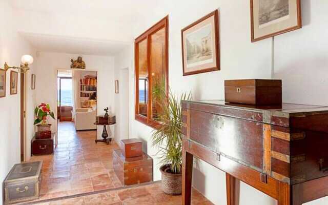 House with 5 Bedrooms in Son Servera, with Wonderful Sea View, Terrace And Wifi