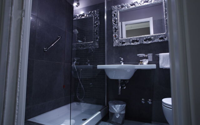 Domus Castrense Hotel