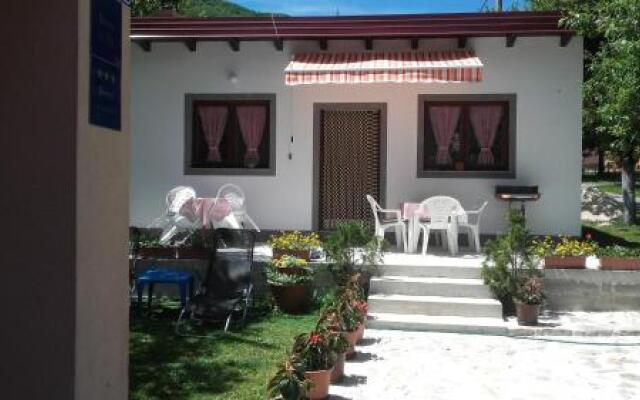 Guest House Toic