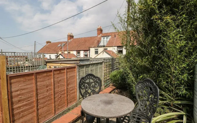 7 Severn Terrace