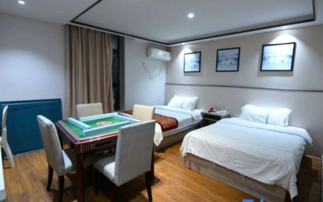 Yuedu Yizhan Fashion Hotel