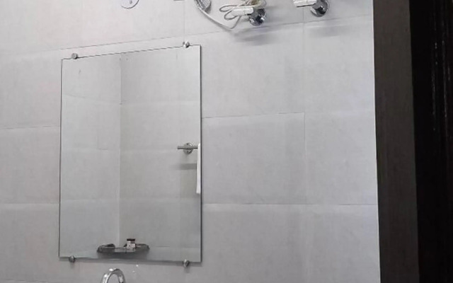 Hotel Shubham By OYO Rooms