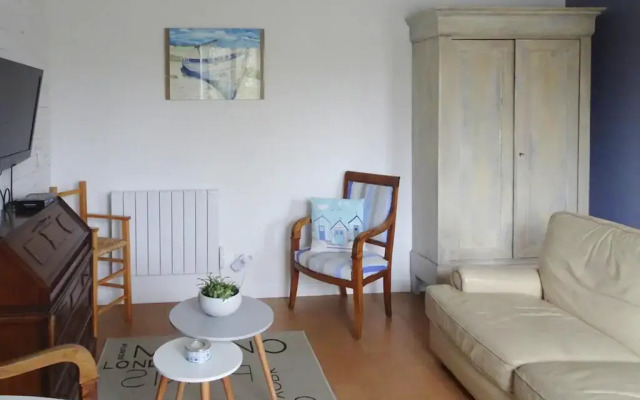 Holiday Home in Criel sur Mer With Balcony