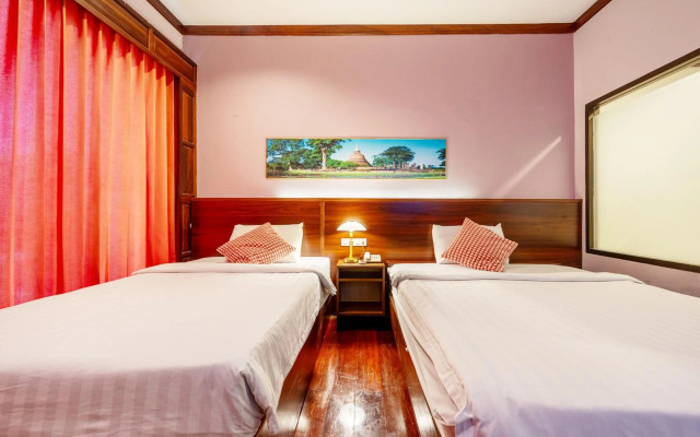 The President Hotel at Chokchai 4