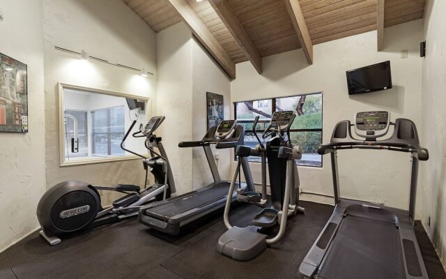 Bella Ventana 2 BR by Casago