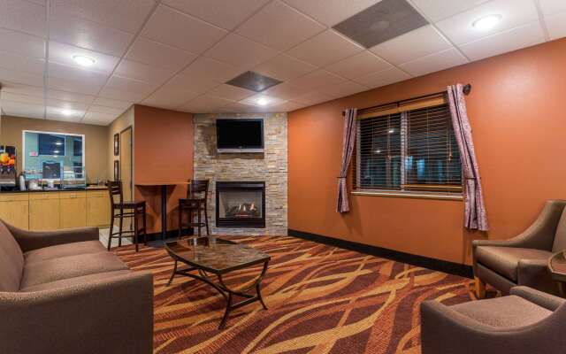 AmericInn by Wyndham Boscobel