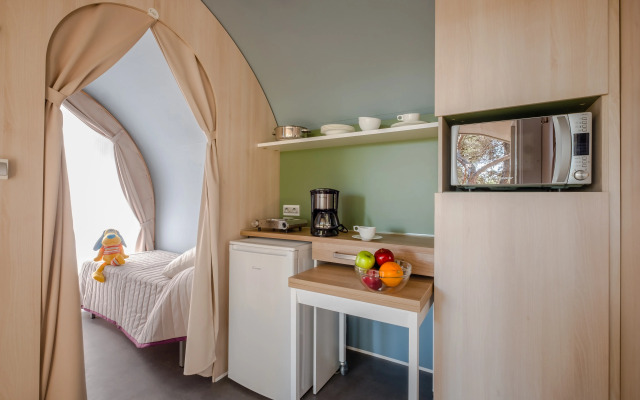 Camping Torre de la Mora