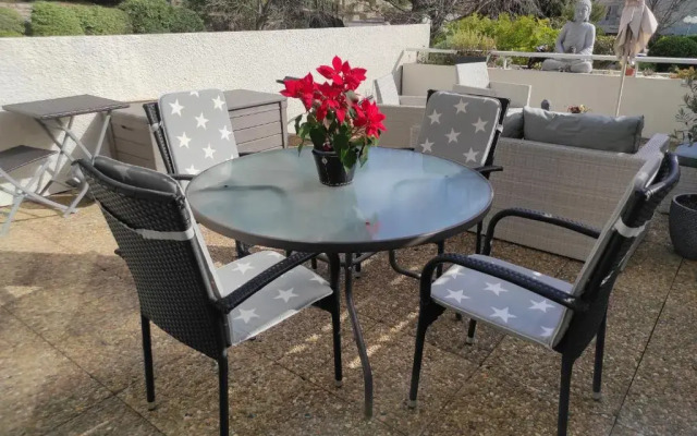 2 pièces avec grande terrasse