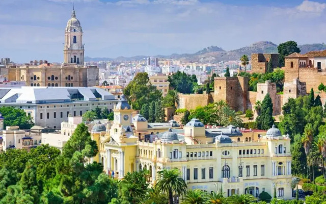 Encantador bajo en Málaga