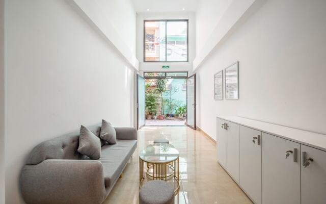 Cozrum Homes - Winter Corner