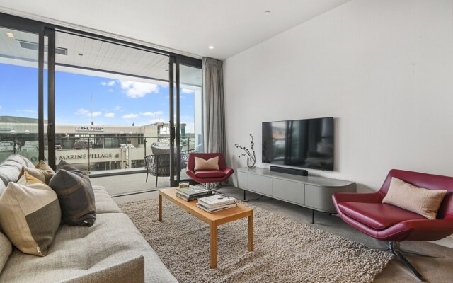 Chic contemporary in Wynyard Quarter