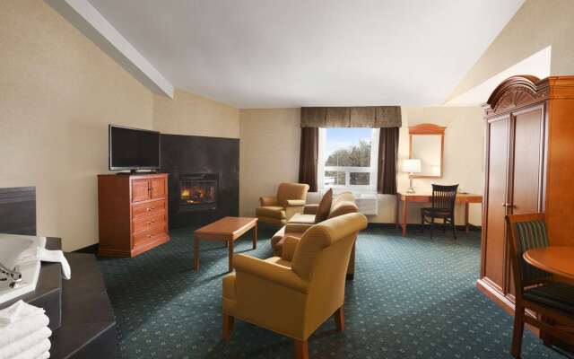 Travelodge by Wyndham Strathmore