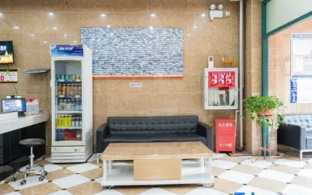 Super 8 Lanzhou Jianlan Road Walking Street