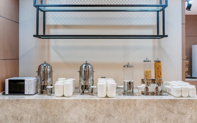 Holiday Inn Express Jinan Jingshi Road