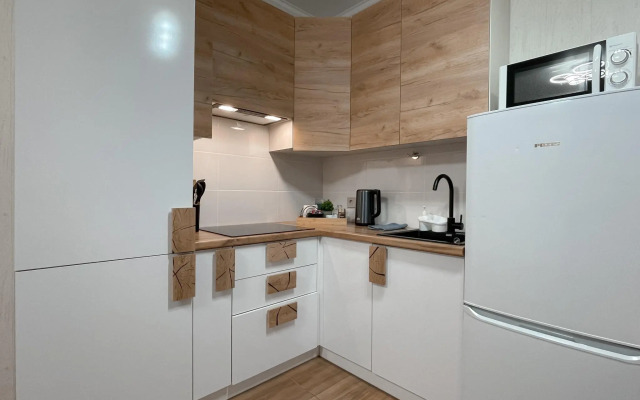 Green FOX на улице Автомобильная