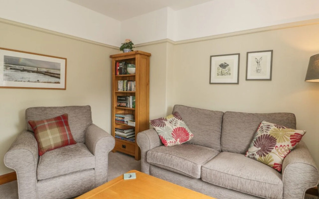 Stakesby House Apartment 3