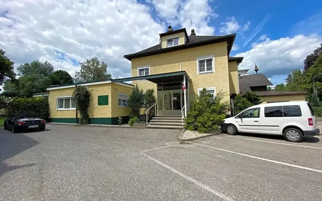Stadtvilla Auerhahn
