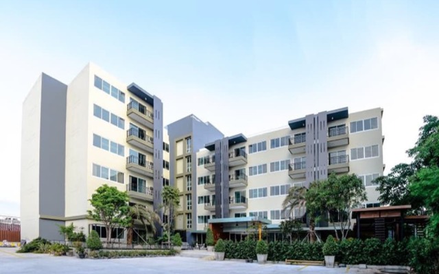 R Residence Sri Racha