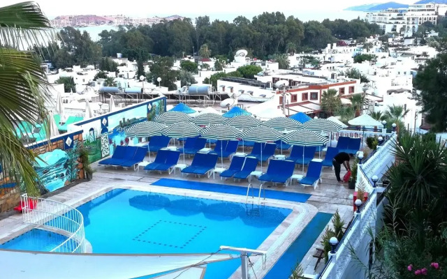 Roadhouse Boutik Otel