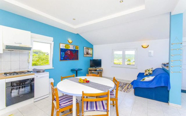 Apartments Kažimir in Necujam - island Solta