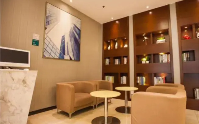 City Comfort Inn Zhanjiang Haibin Park