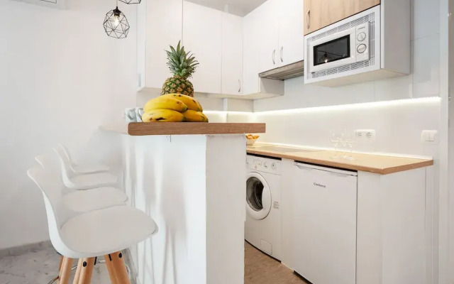 Alluring Apartment in Malaga Downtown