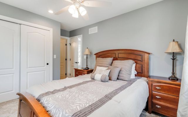 Country Club Drive 207