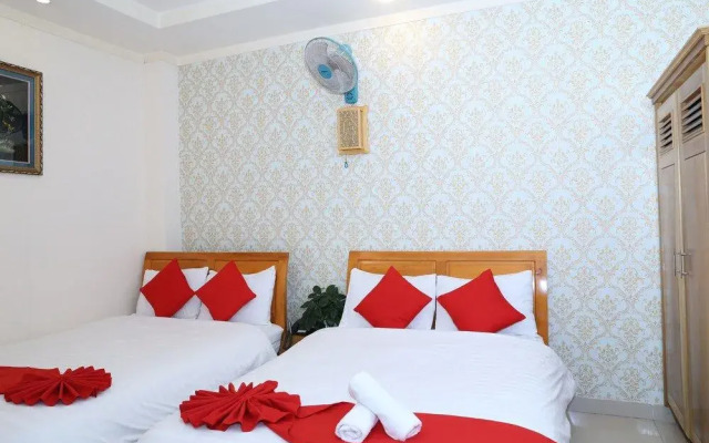 Huong Moc Hotel 2